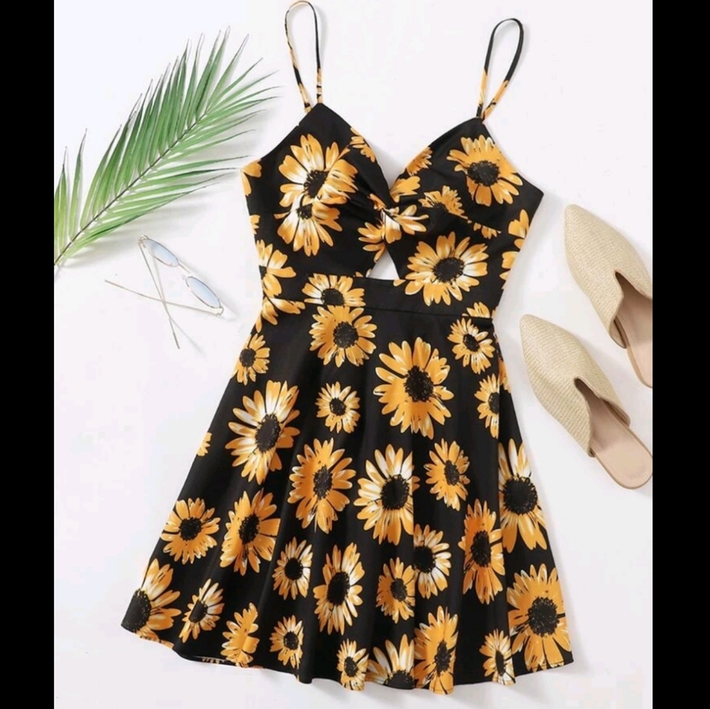 Twist Front Sunflower Print Dress